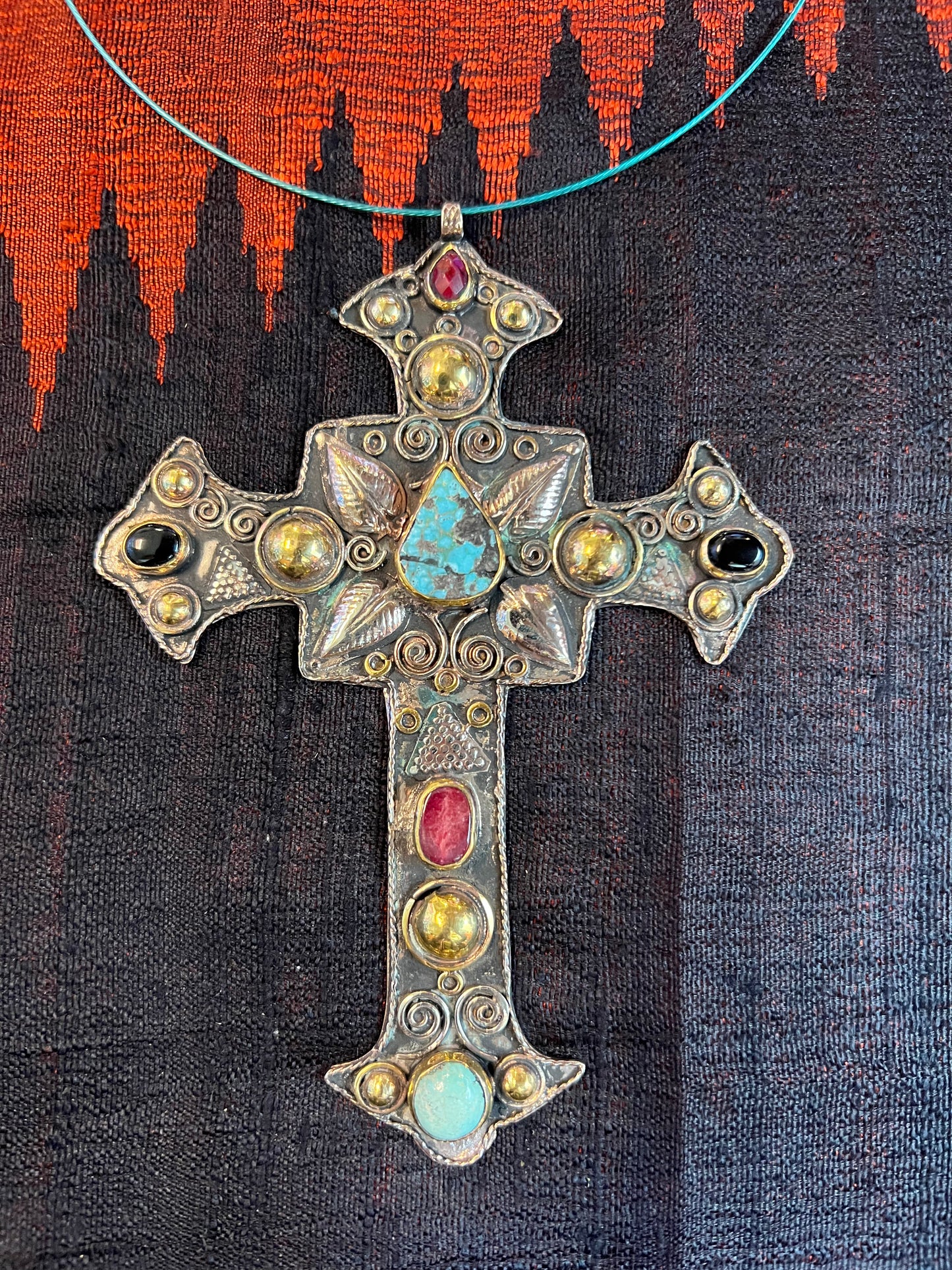 LARGE GEM STUDDED CROSS PENDANT NECKLACE
