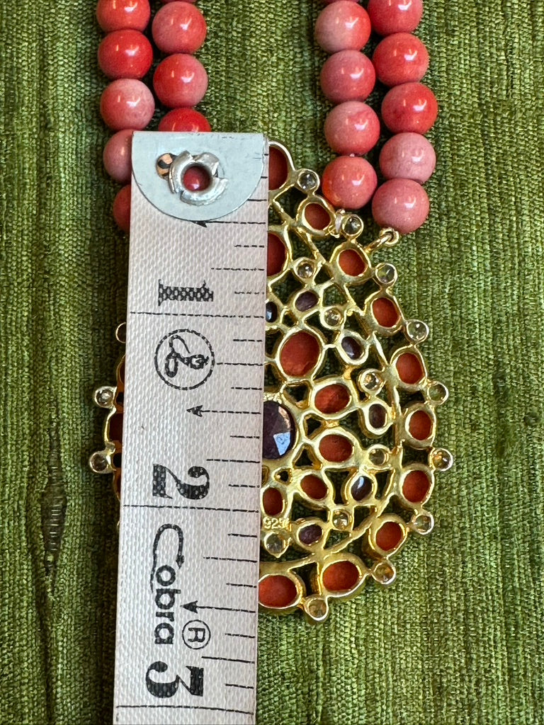 ALL THAT GLITTERS CORAL& RUBY NECKLACE
