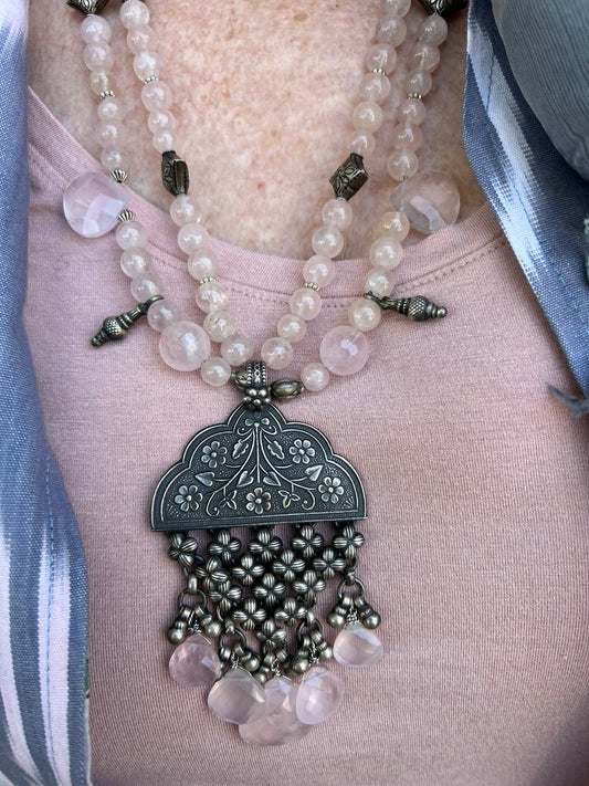 Vintage Raj Pendant rose quartz sterling silver necklace Andrea Serrahn Serrahna
