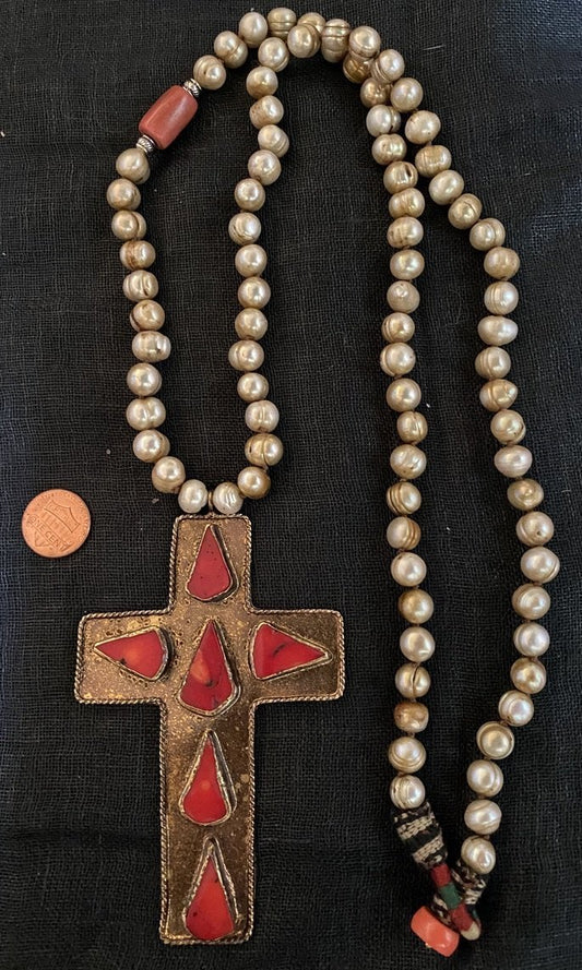 GEMSTONE STUDDED CROSSES WITH DIRTY PEARLS NECKLACE
