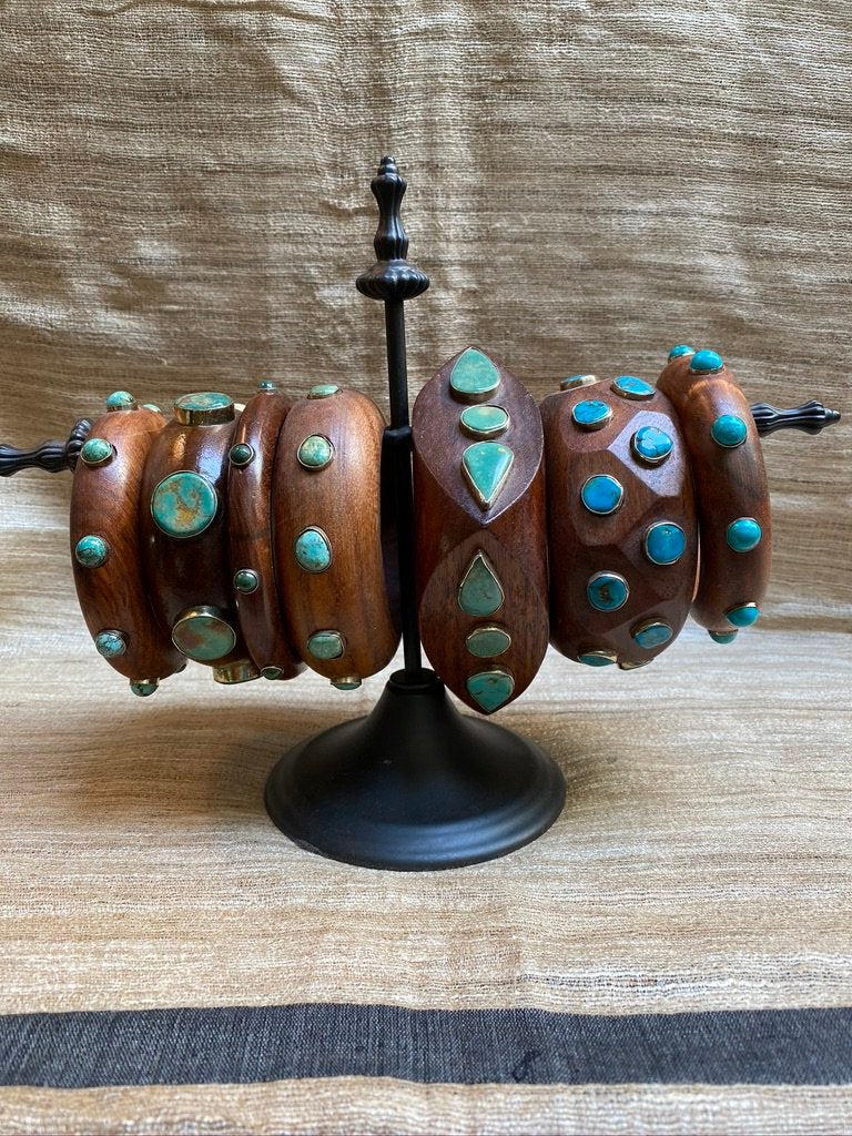 GEMSTONE WOODEN BANGLES