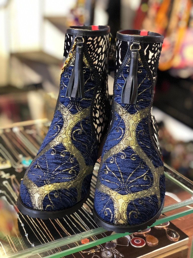 SNOW LEOPARD BOOTIE