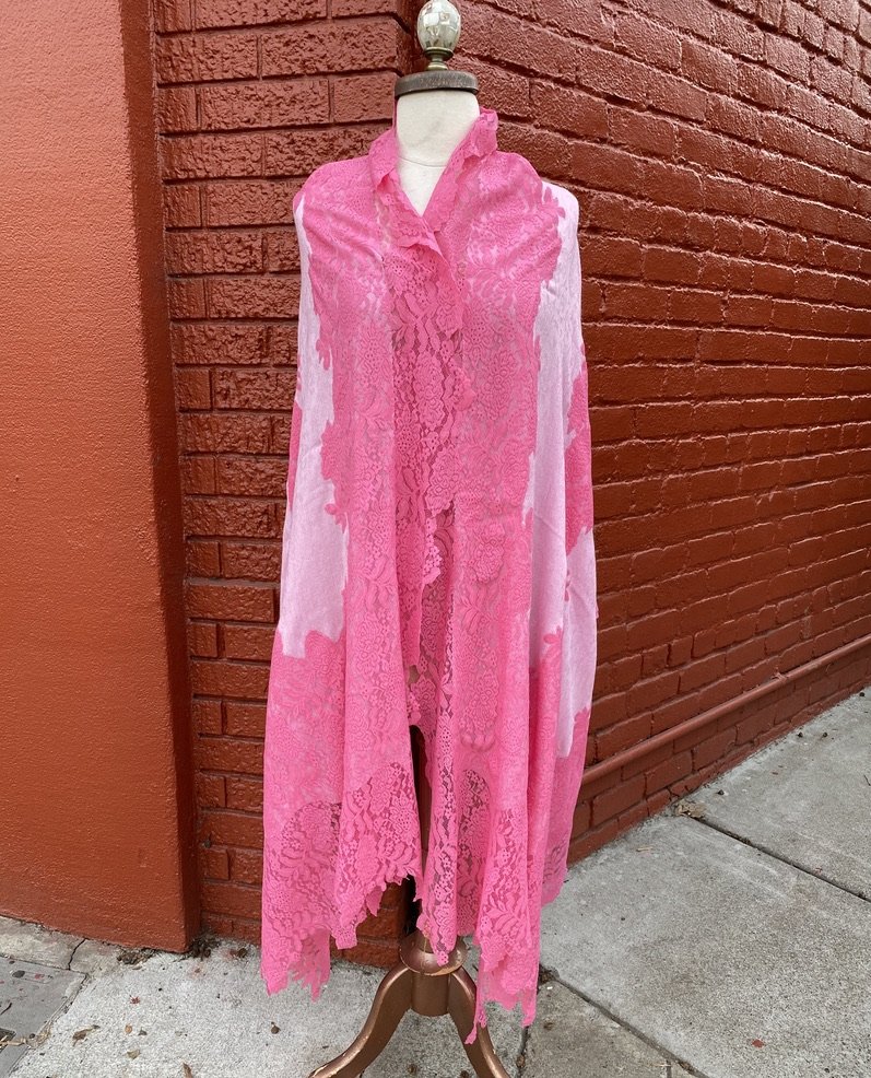 Soft Pashmina Lace Shawl wool baby pink Andrea Serrahn Serrahna