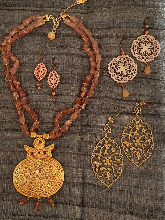 Rosy rhubarb strawberry quartz necklace 24kt gold plated Indian pendant double strand strawberry rough cut quartz Andrea Serrahn Serrahna