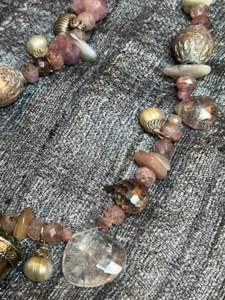 MAGICAL QUARTZ AMETHYST NECKLACE