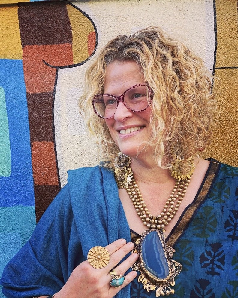 INTRICATE METAL FISH SCALE FLOWER EARRINGS