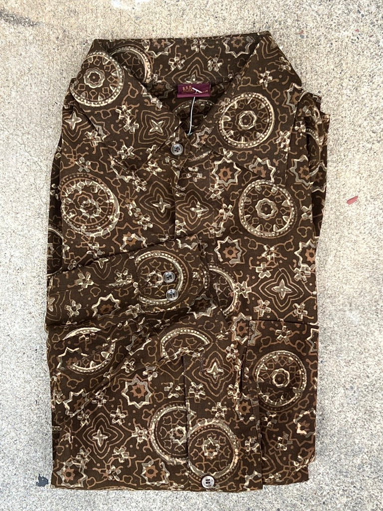 Men's button down collar longsleeve hand block print cotton shirt Andrea Serrahn Serrahna