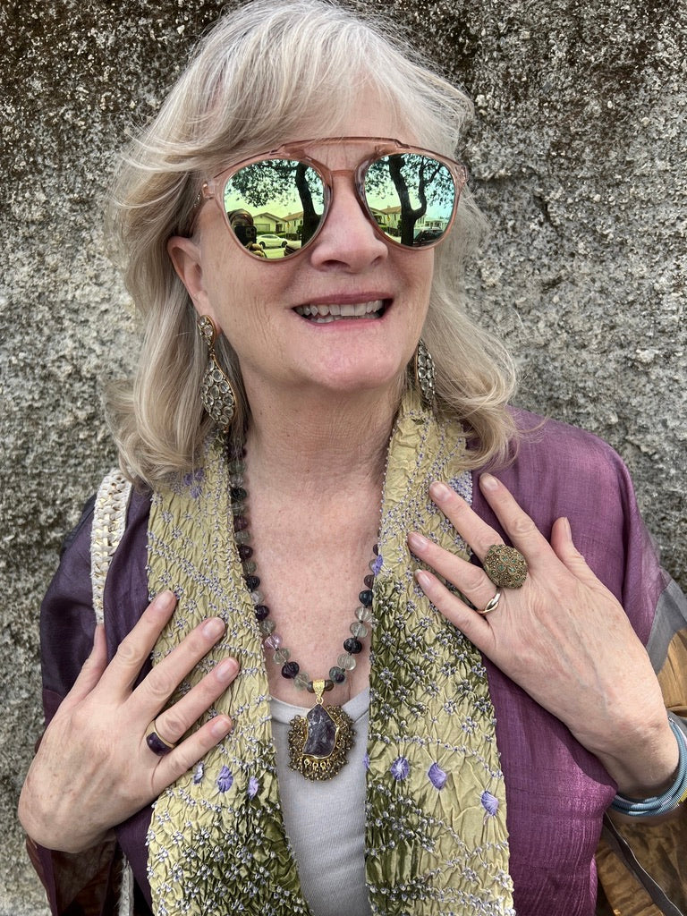 CHALCEDONY DOME RING