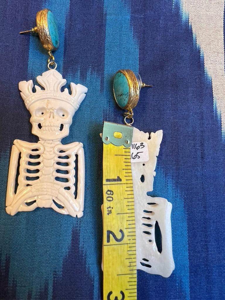 SKELETON QUEEN EARRINGS