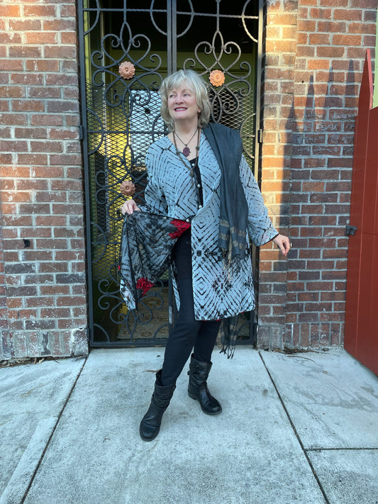 ROSES ARE RED AND REVERSIBLE