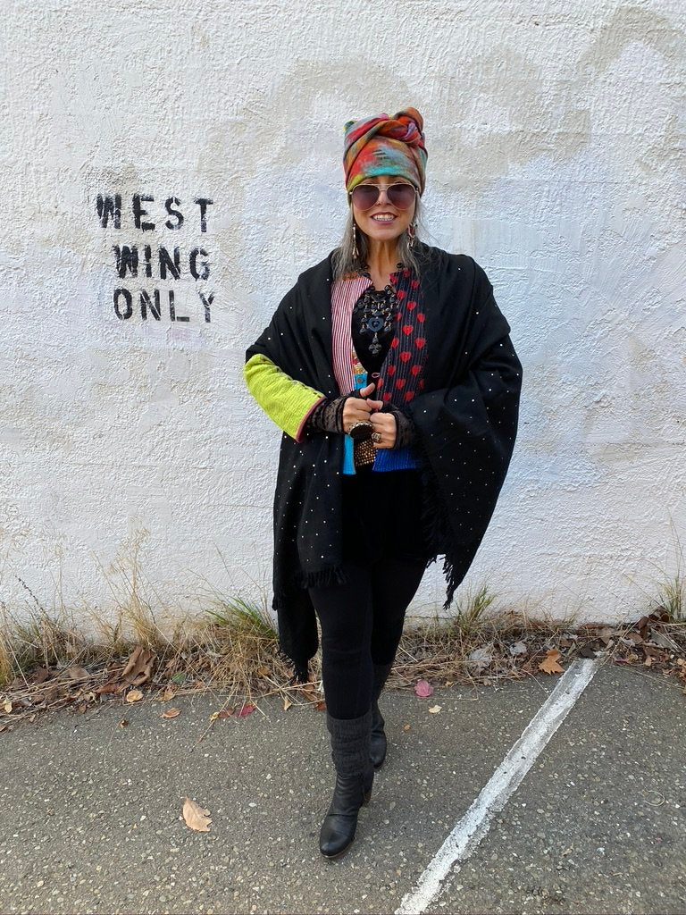 SPARKLING KING SIZED MERINO WOOL SHAWL