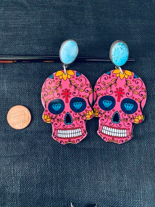 SKULL EARRINGS OF RESIN AND GEMSTONE TOPS