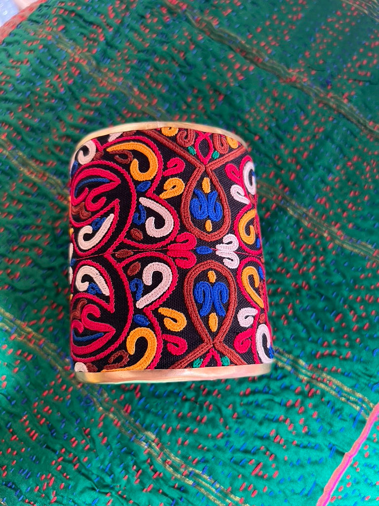 TRIBAL TEXTILE CUFF