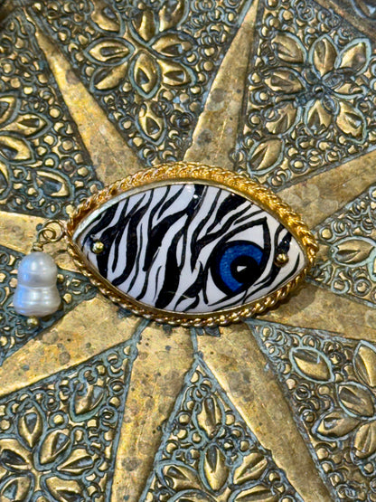 I’VE GOT AN EYE ON YOU BROOCHES