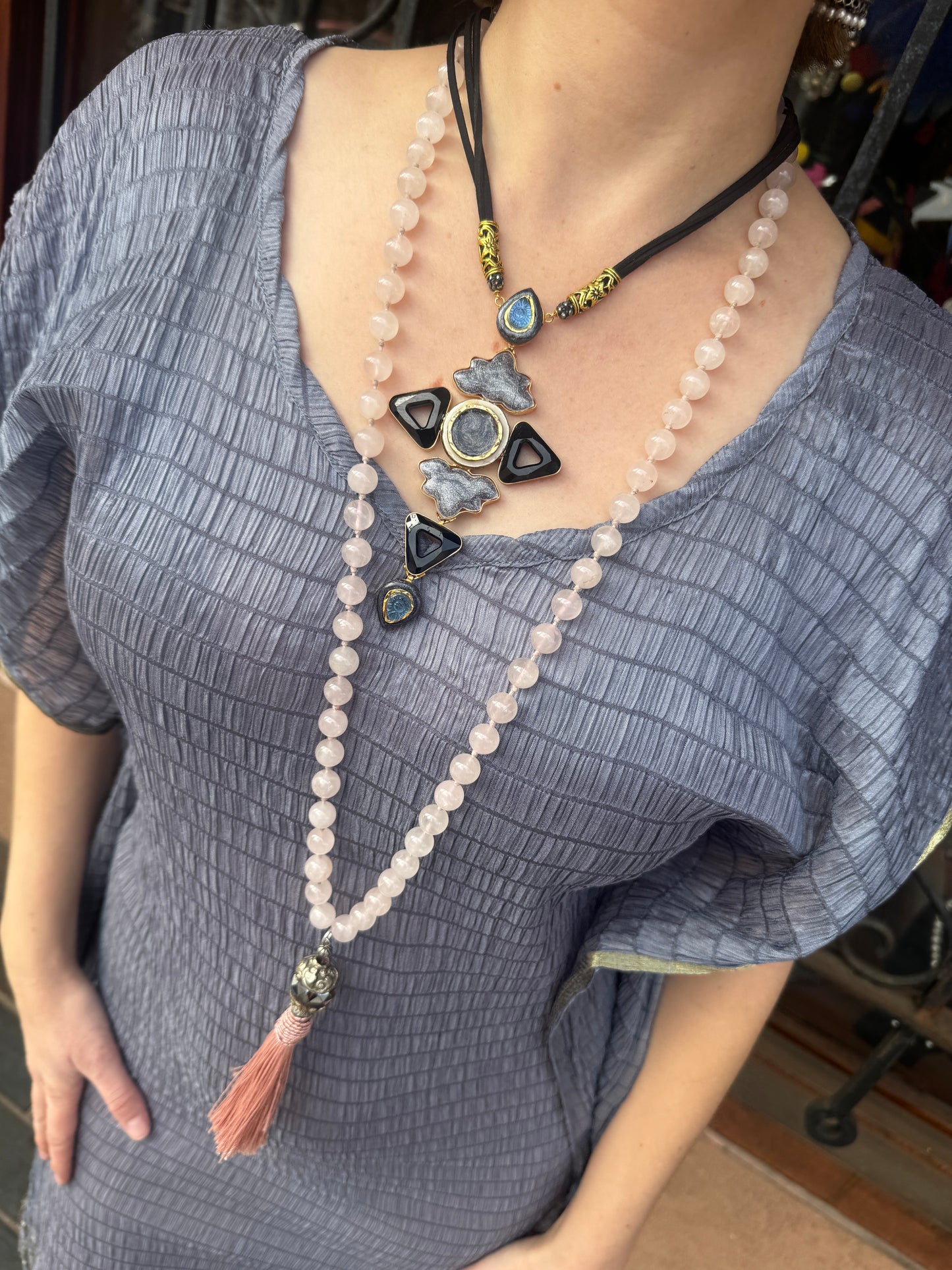 ROSE QUARTZ TASSEL NECKLACE