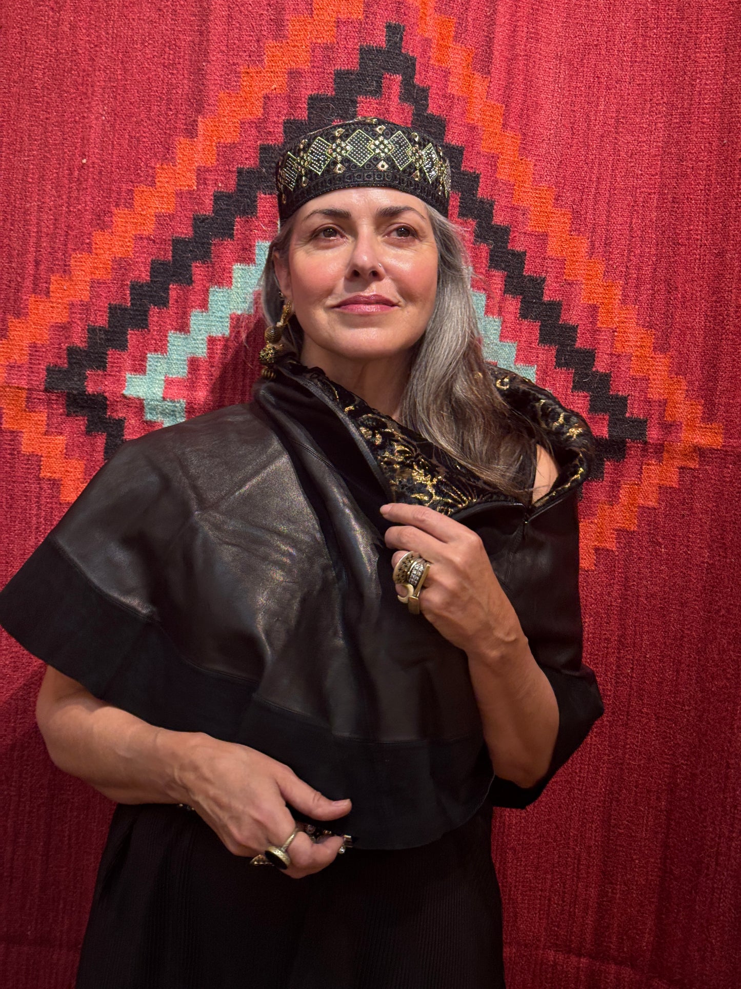 BLACK LEATHER CAPELET