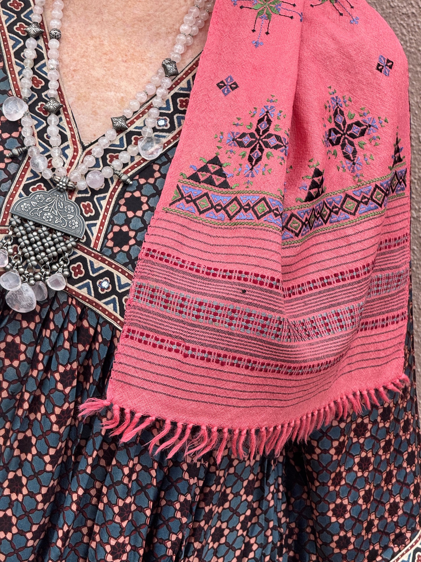 MASTERPIECE SOOF WOOL SCARF HANDLOOM HANDSPUN HAND EMBROIDERED