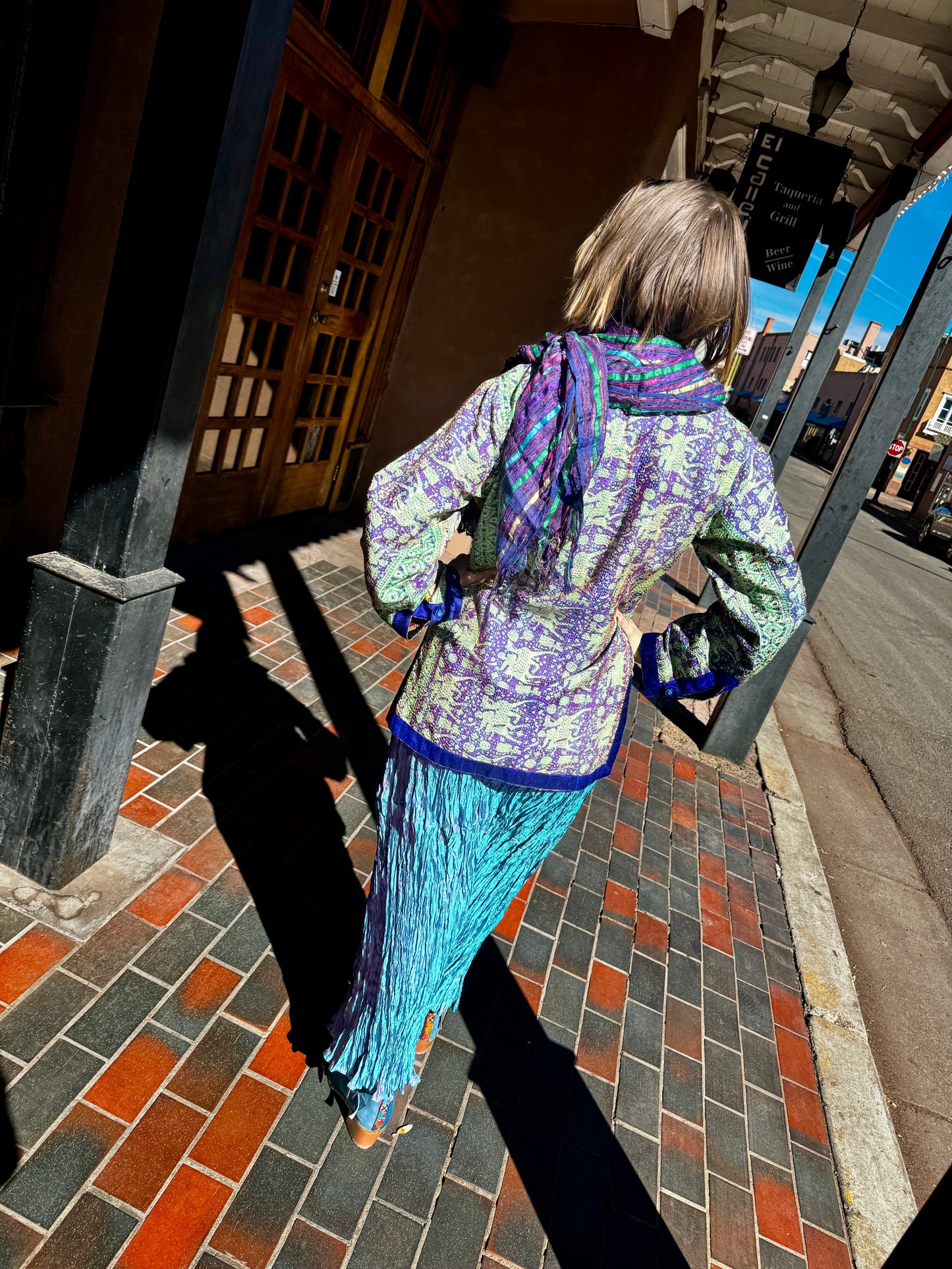 REVERSIBLE QUILTED SILK JACKET FOR ALL SEASONS