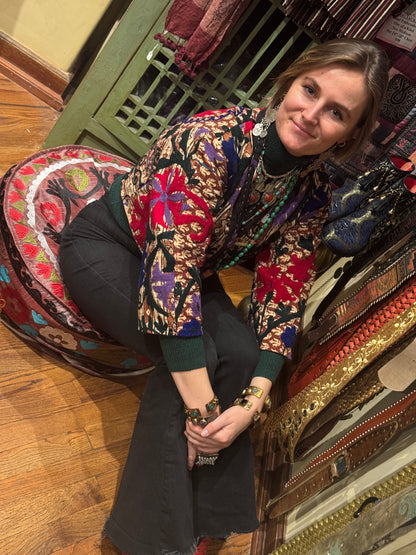 POUF SILK EMBROIDERED