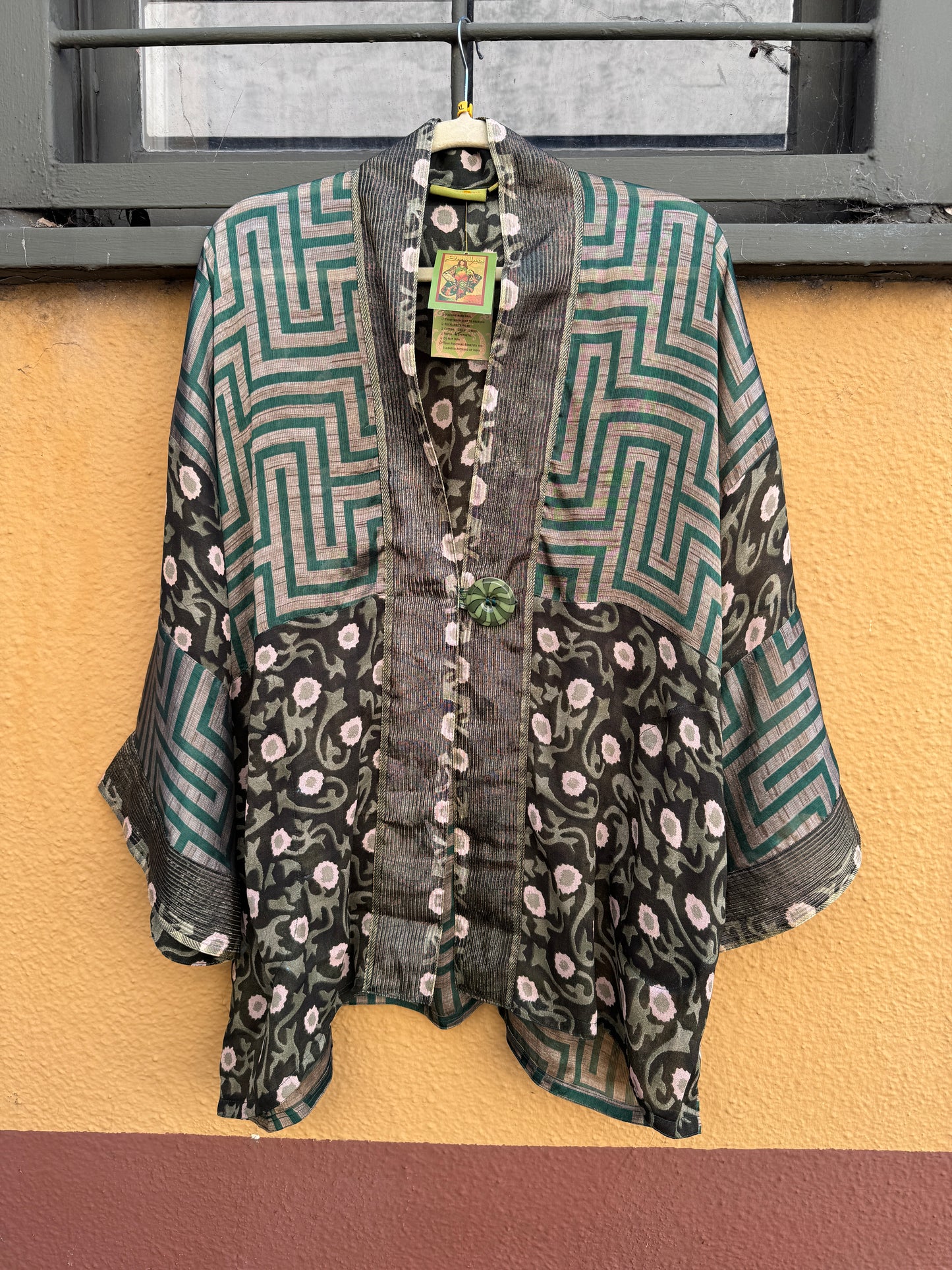 GREEN GRAPHIC KIMONOS - SHORT AND LONG