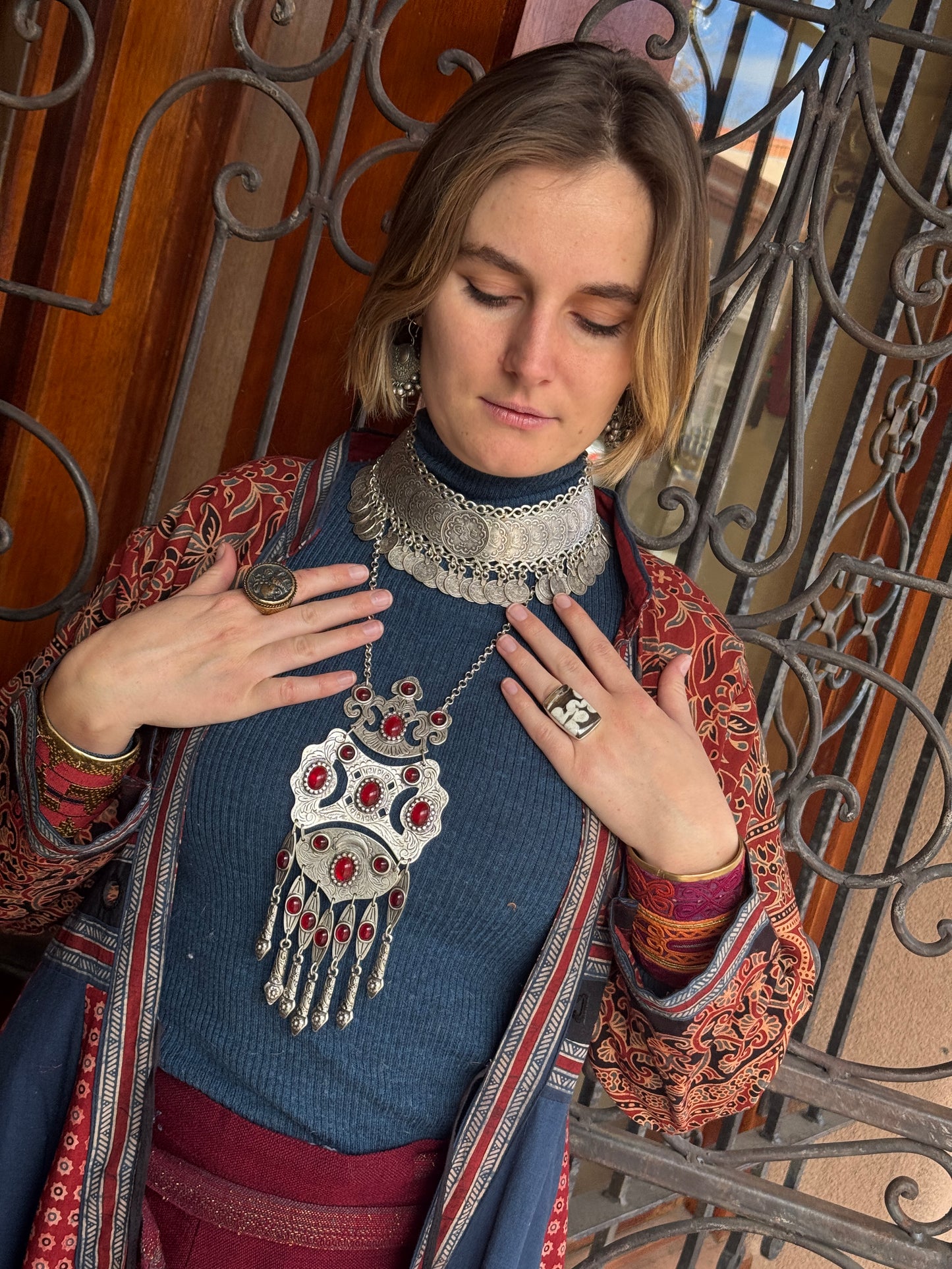 TURKISH DELIGHT SILVER BERRY RESIN NECKLACE