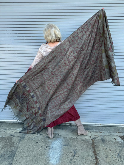 GREY GARDENS SILK SHAWL