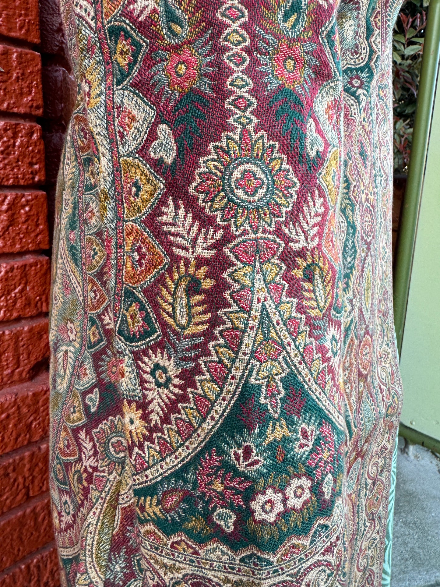 KASHMIRI PAISLEY PARADISE COAT