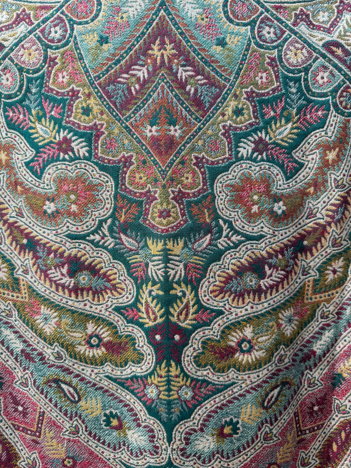 KASHMIRI PAISLEY PARADISE COAT