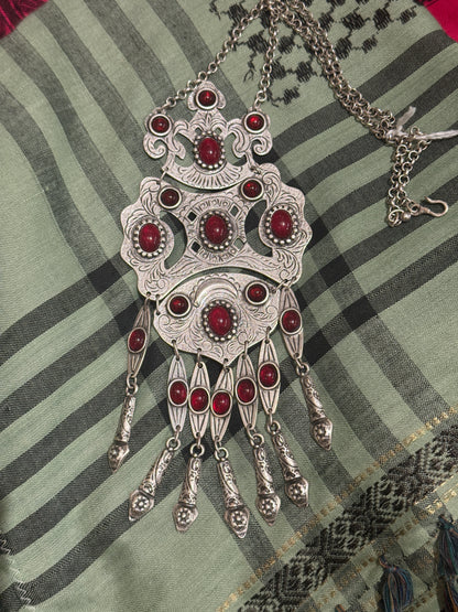 TURKISH DELIGHT SILVER BERRY RESIN NECKLACE