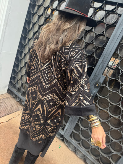 BLACK EMPIRE DECO DUSTER