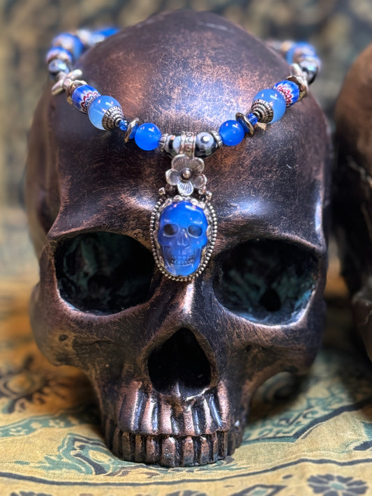 MOONLIGHT GLOW SKULL NECKLACES