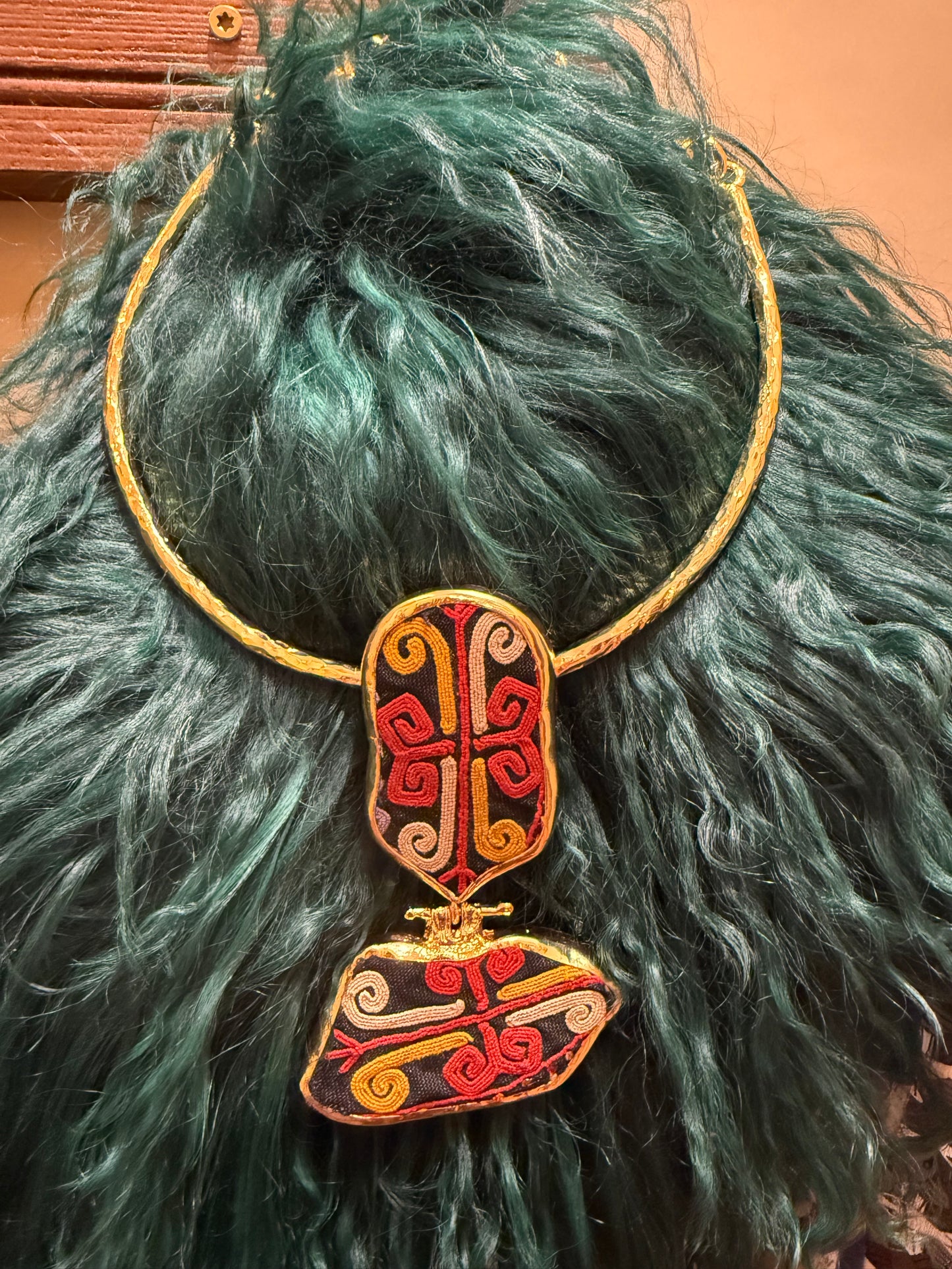 UZBEK-TASTIC DOUBLE DROP CHOKER
