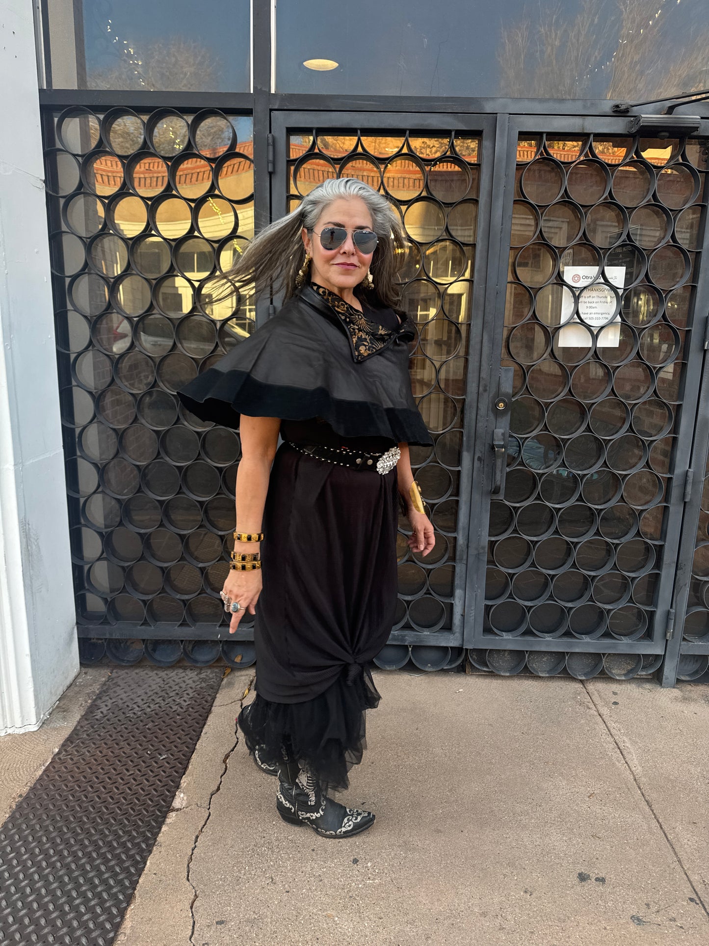 BLACK LEATHER CAPELET