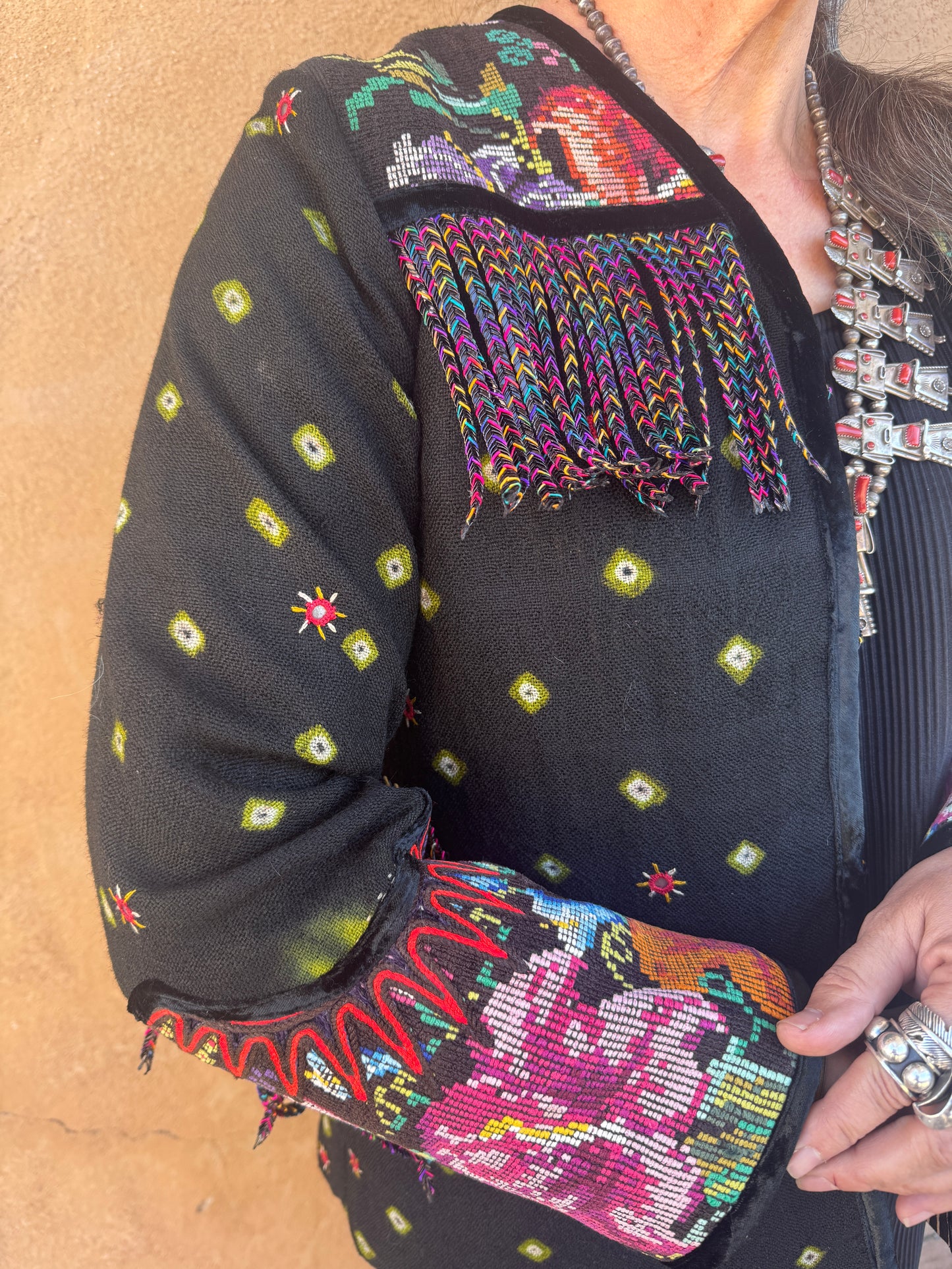 BLACK BANDHANI HUIPIL REDUX JACKET