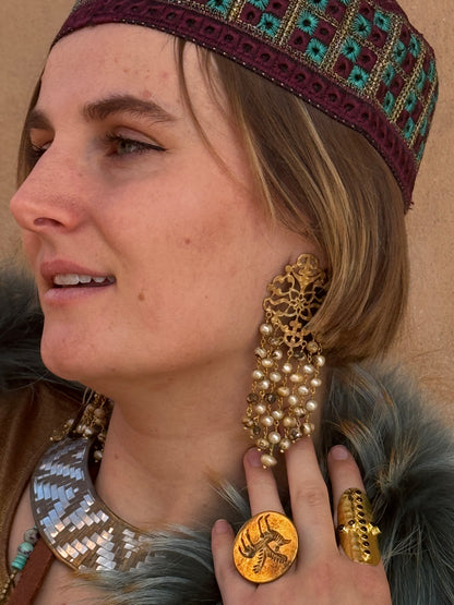 DRIPPING DIRTY PEARL CHANDELIER EARRINGS