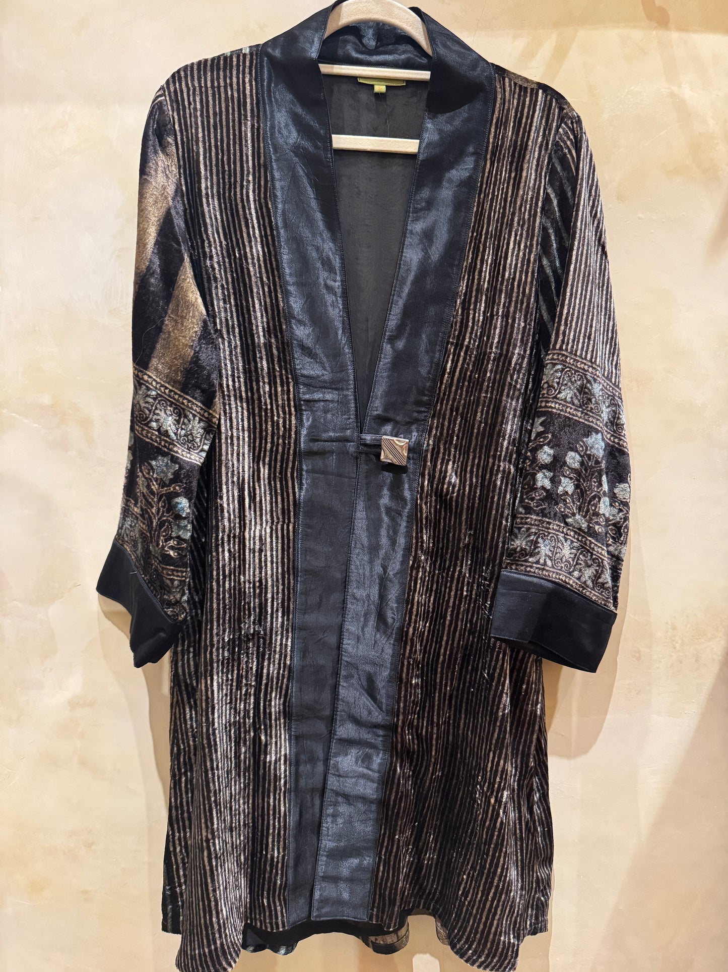 LUXE VELVET SWING COATS MIDNIGHT COLLECTION