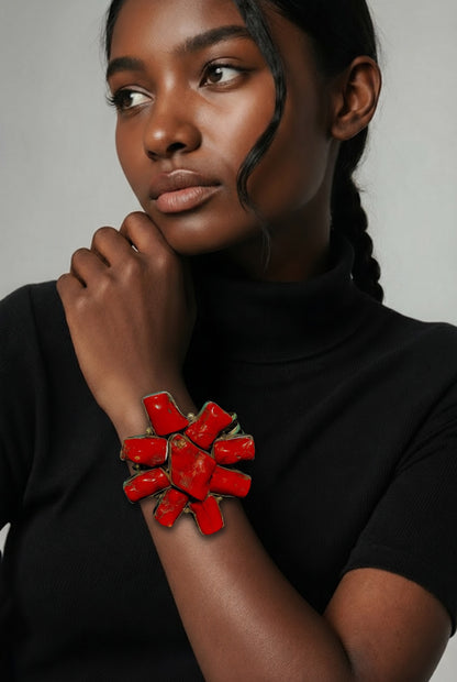 CHUNKY CORAL CUFF