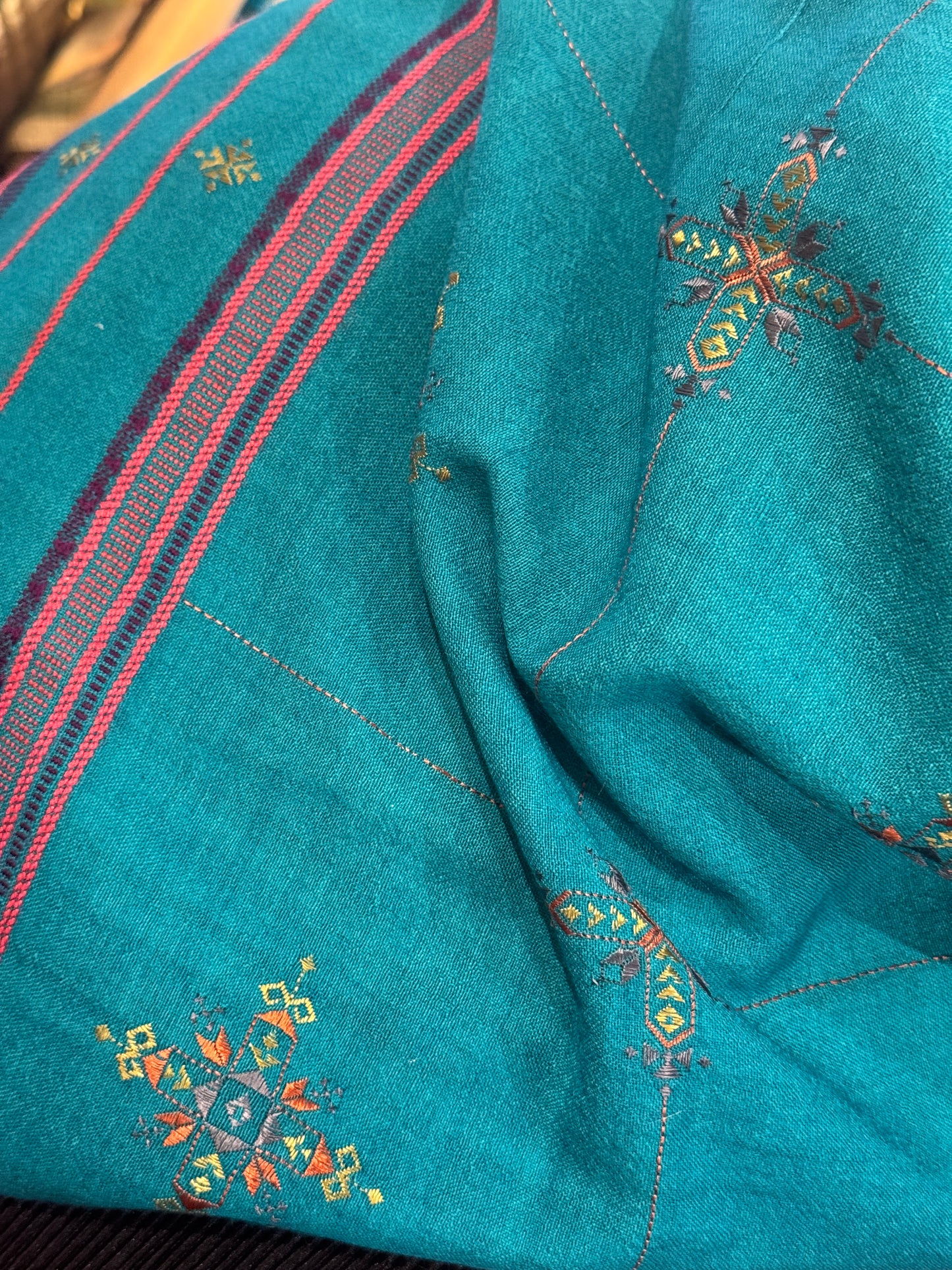 MASTERPIECE TEAL HAND-LOOMED SOOF WOOL SHAWL