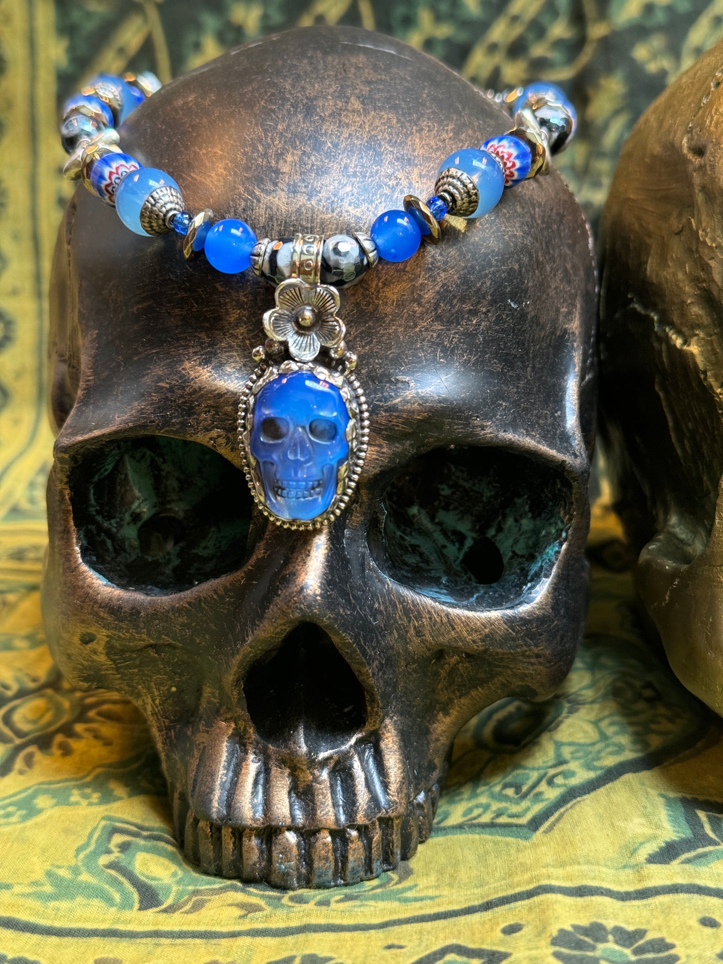 MOONLIGHT GLOW SKULL NECKLACES