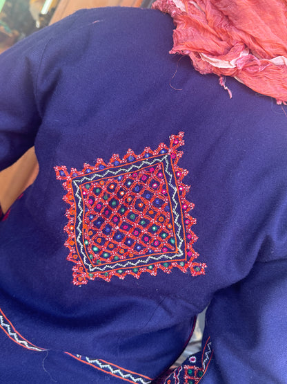 MUTWA FINE EMBROIDERED WOOLY JACKET