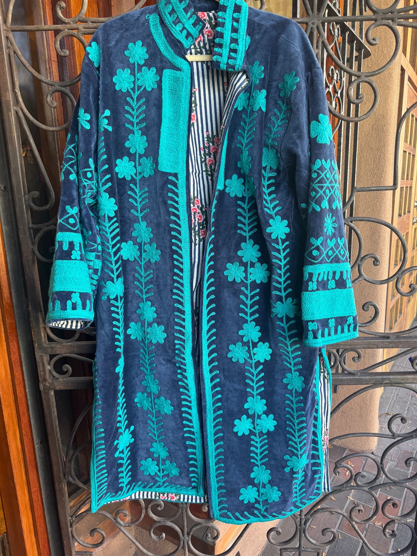 DAISY CHAIN COTTON VELVET COAT