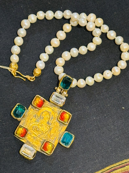 GEM ENCRUSTED BYZANTINE CROSS HAND KNOTTED PEARLS NECKLACE