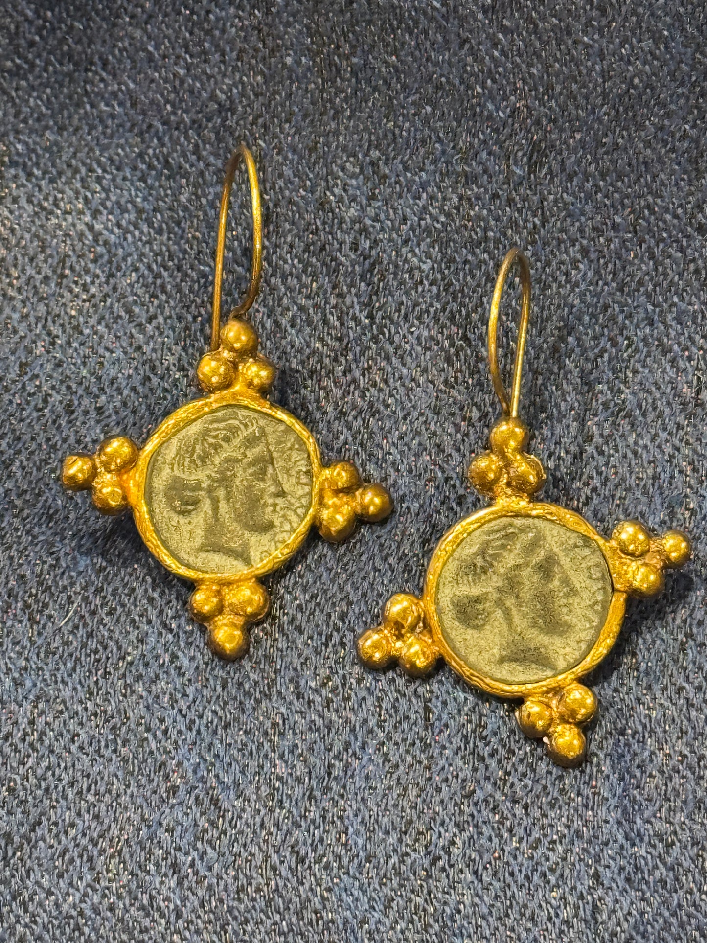 ROMÁN COÍN EARRINGS