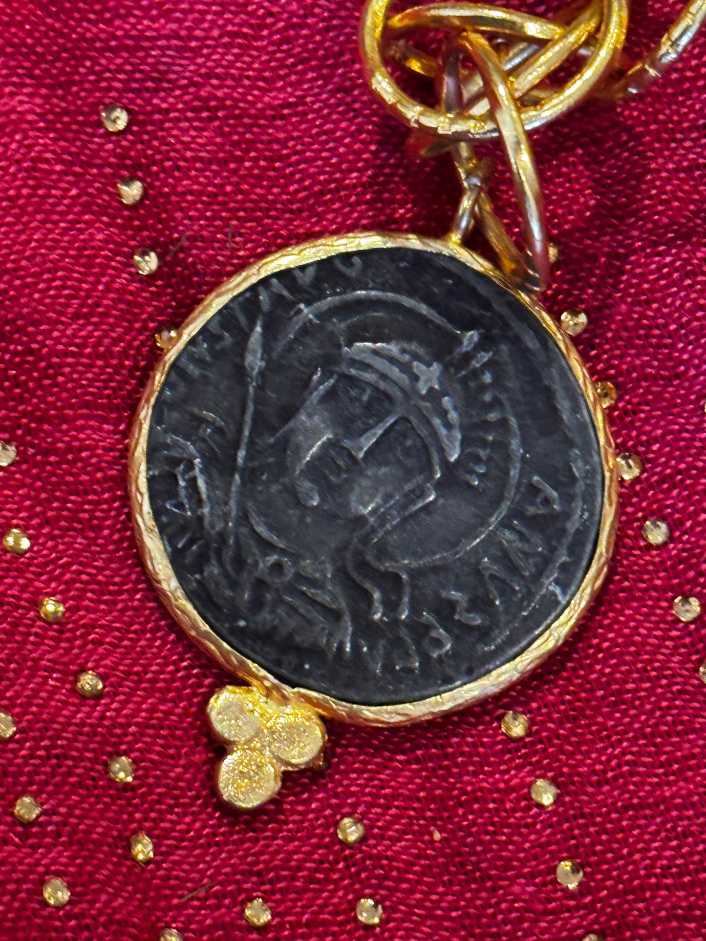 MINOAN CHAIN NECKLACES