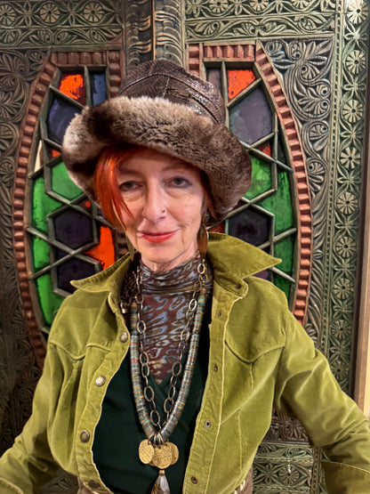 CHINCHILLA SNAKE VINTAGE BUCKET HAT