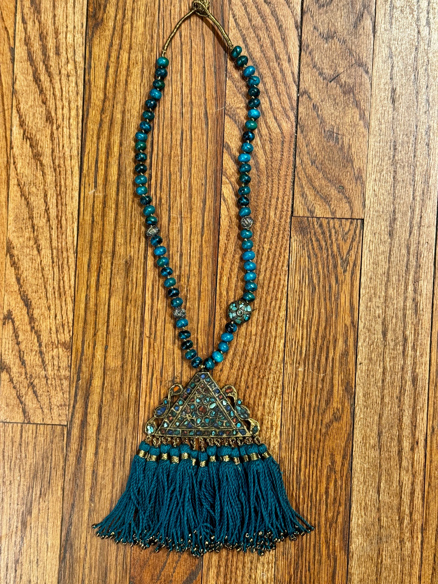 TEAL TURQ TRIANGLE TASSEL VTG MOSAIC PEND NECK