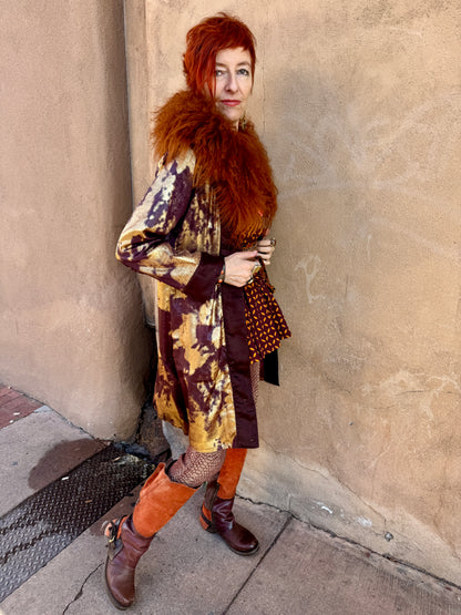 CHOCOLATE WINE GILDED CLOUD COAT