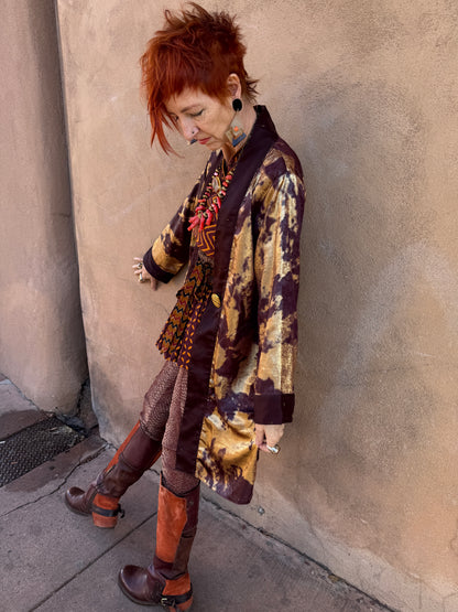 CHOCOLATE WINE GILDED CLOUD COAT