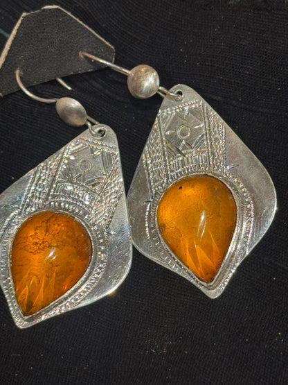 BALTIC AMBER SILVER ENGRAVED EARRINGS