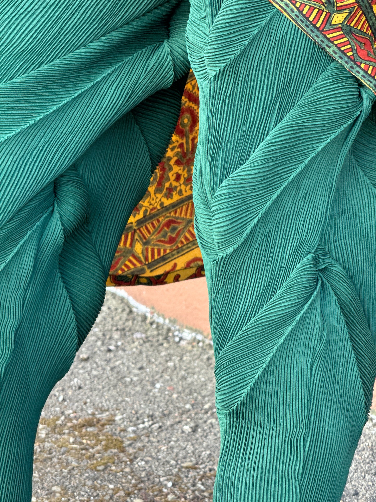 GREEN KABUKI PANTS